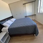 Apartamento Frente Mar, Na Praia Central