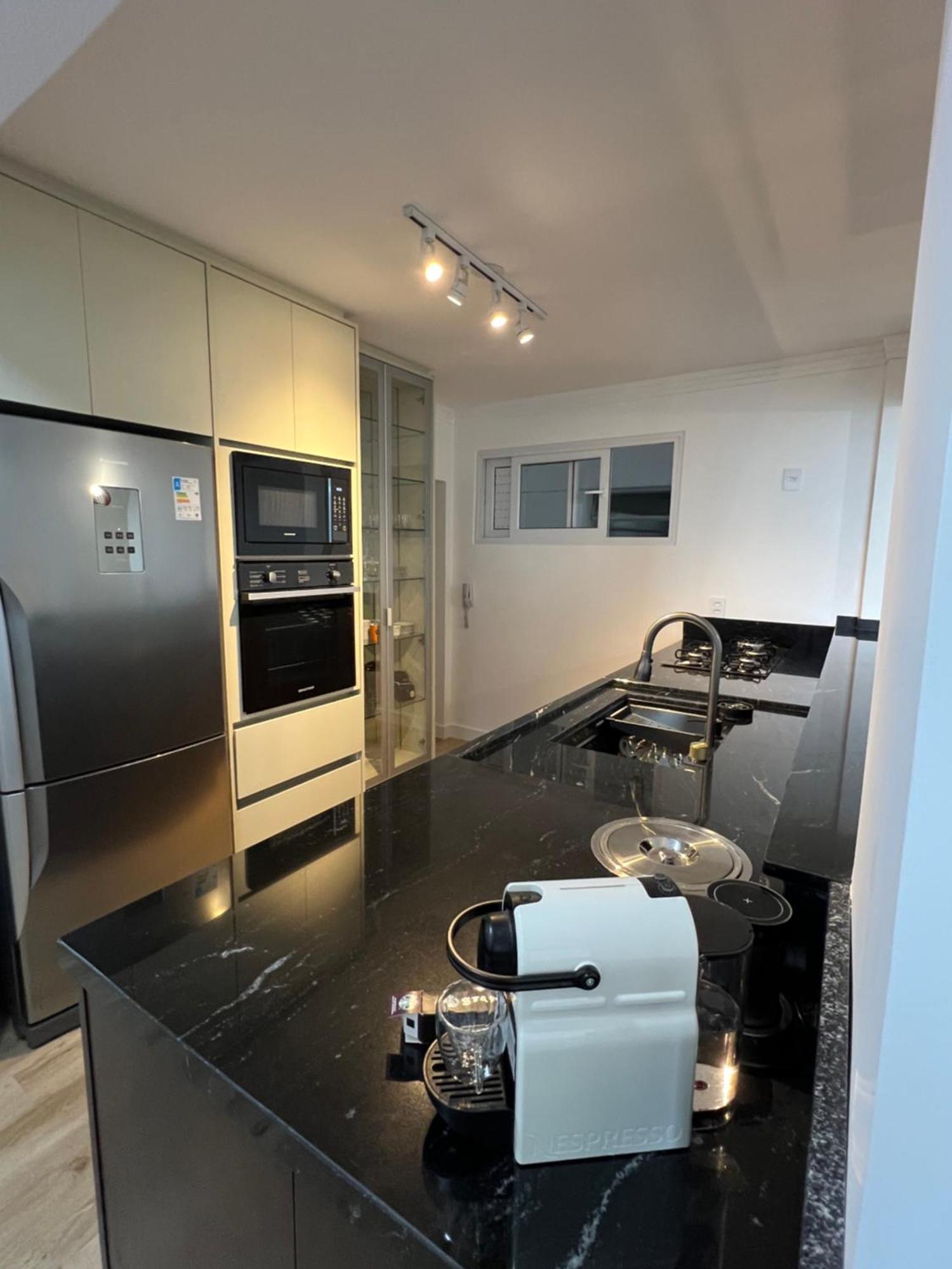 Apartamento Frente Mar, Na *